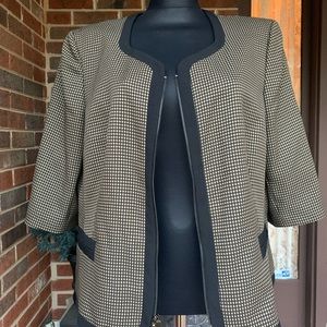 Kasper Black and Tan Checked Blazer Jacket.  Sz 18
